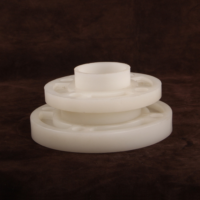China Factory PVDF Flange Pipe Fitting Corrosion Resistance Plastic Hot Socket Fusion Flange