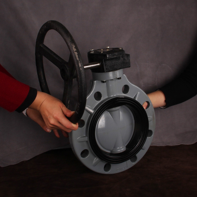 Hot Sale DIN ANSI JIS Standard CPVC Butterfly Valve Plastic Worm Gear Type Butterfly Valve For Chemical Industry