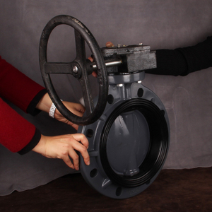 Spherical Design Disc UPVC Turbine Actuator Butterfly Valve Plastic Acid / Alkali Resistant Worm Wheel Handle Butterfly Valve
